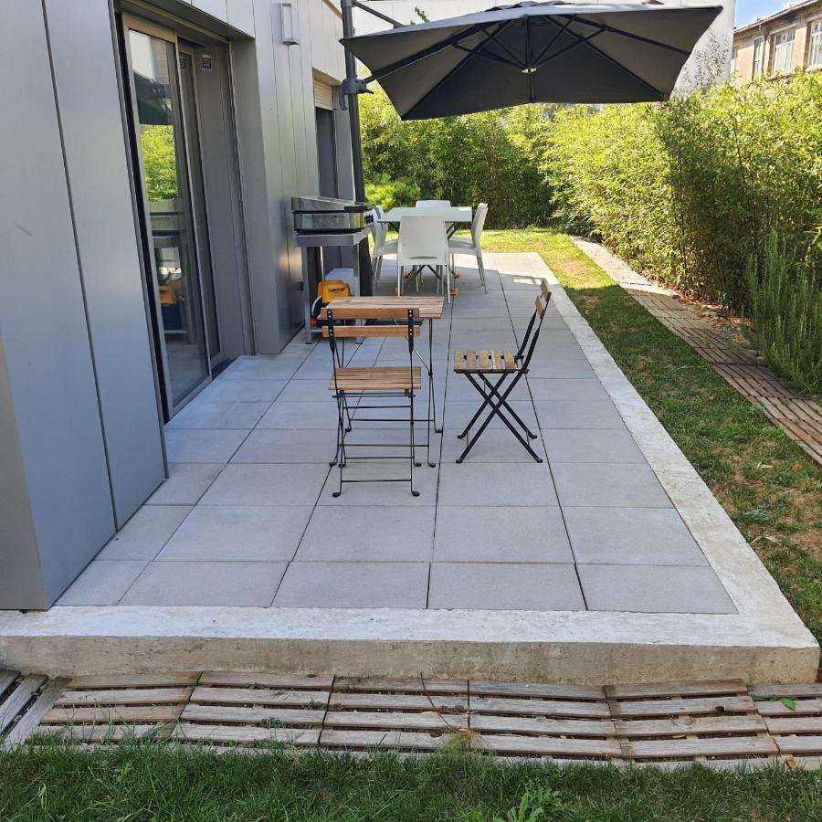 Un Coin de verdure à 5 minutes du centre ville Bordeaux Extérieur photo